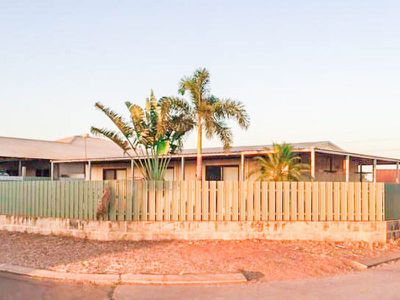 18 Centennial Loop, South Hedland