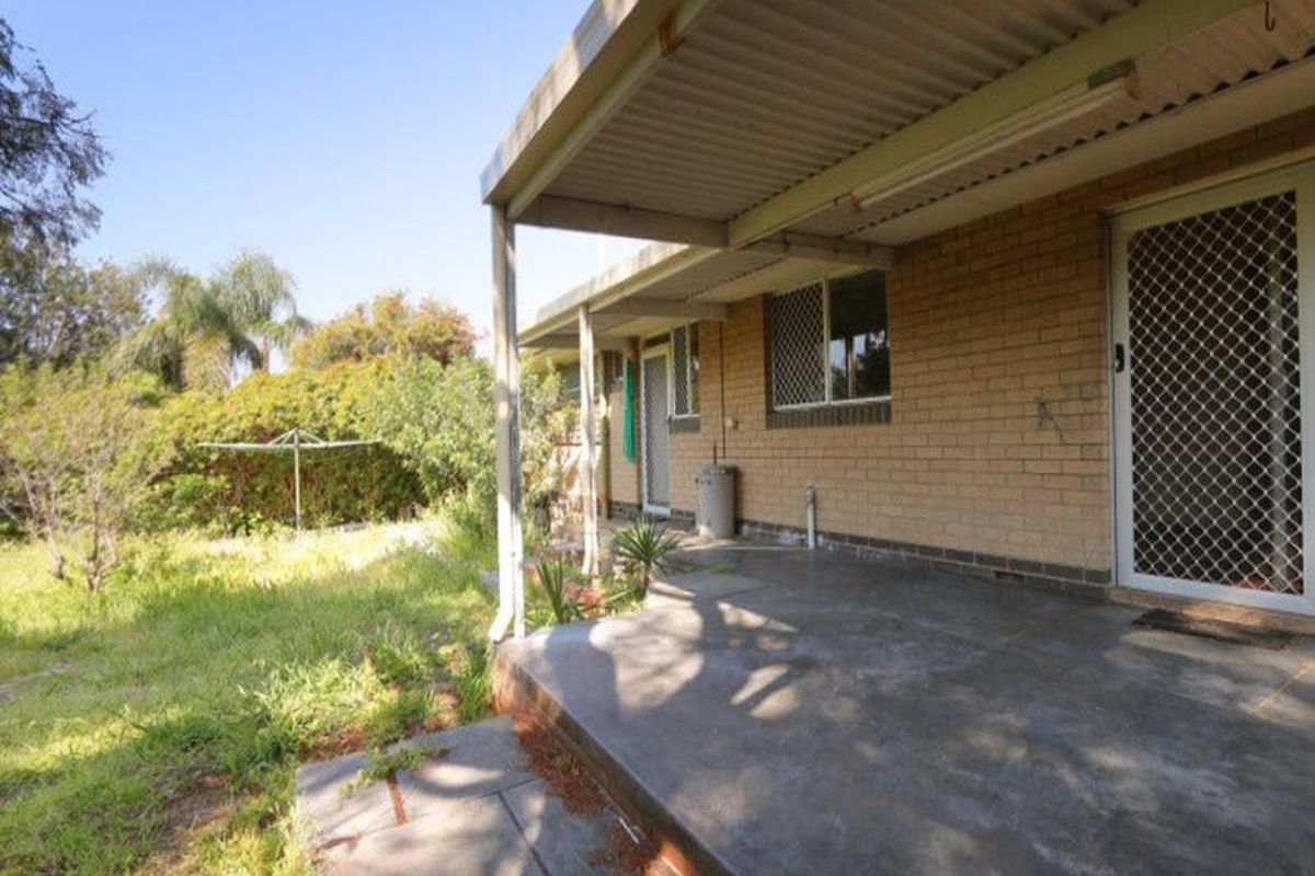 615 Beach Road, Warwick