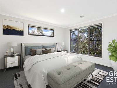 43 RANFURLIE BOULEVARD, Cranbourne West
