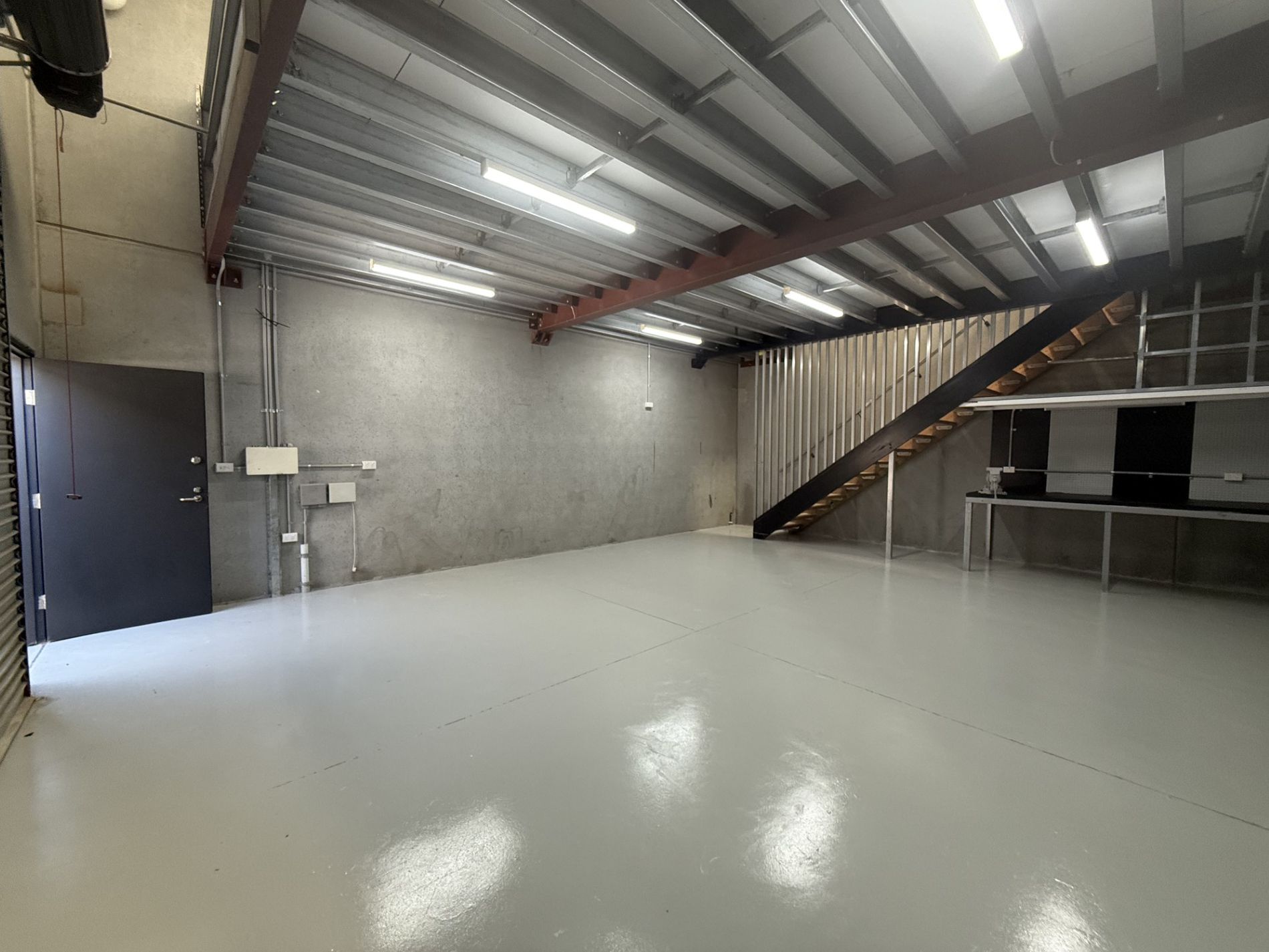 16 Rosie Place, Altona