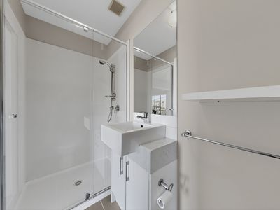 18 / 3-5 Hutton Street, Dandenong