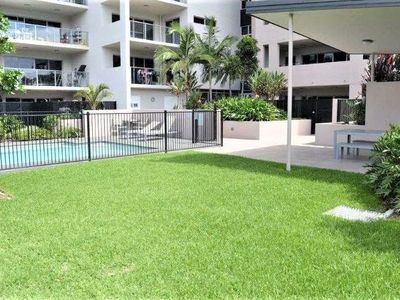 8 / 2242 Logan Road, Upper Mount Gravatt