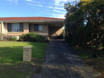 15 Ratcliffe Street, Booragoon