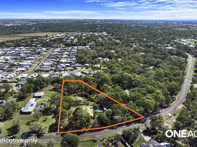 18 Senor Avenue, Urangan