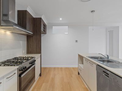 30 Higgs Circuit, Wynnum West
