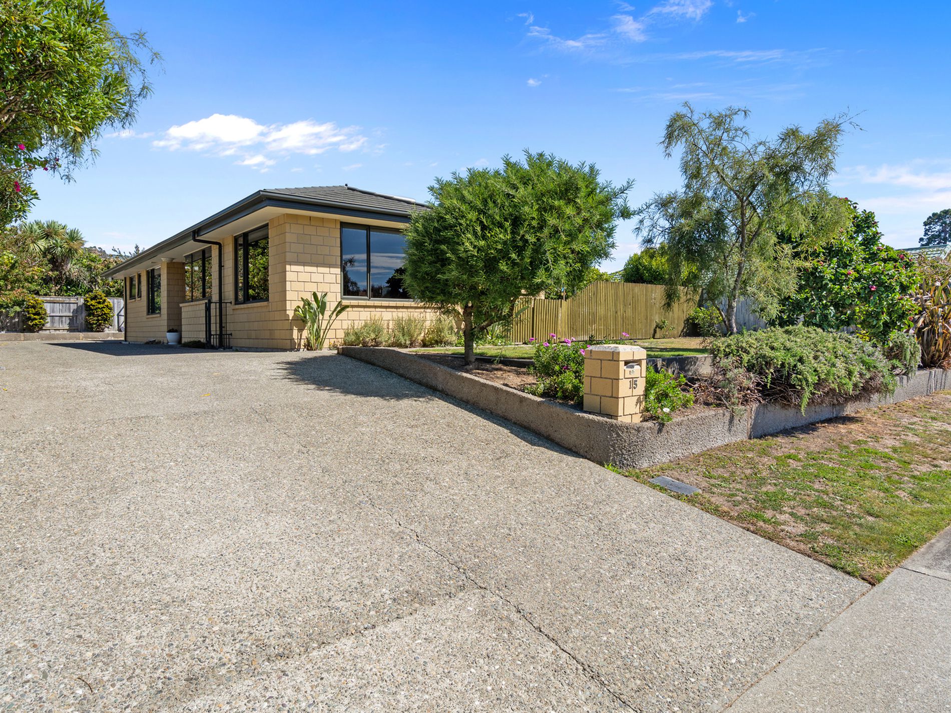 15 Kingsford Drive, Stoke