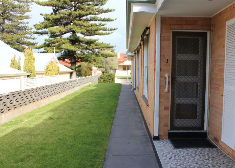 3 / 8 Ferris Avenue, Somerton Park