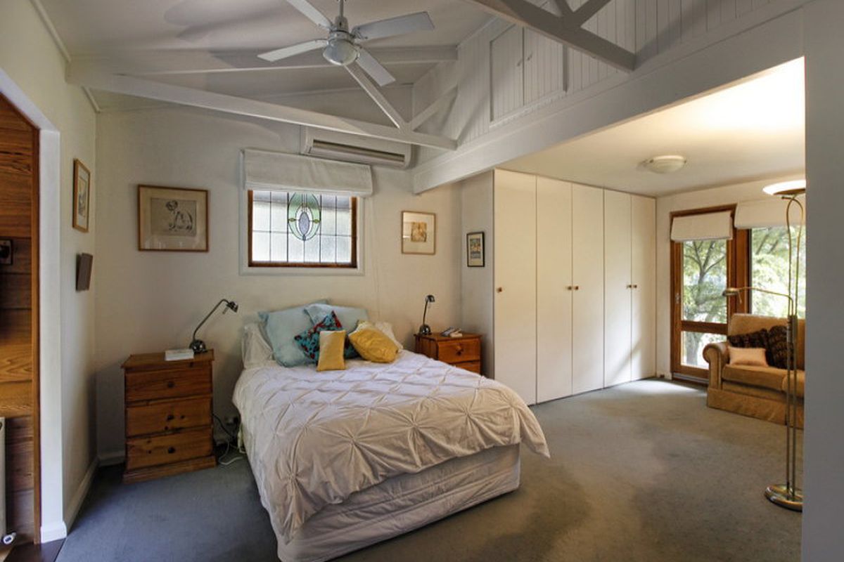 150 Graves Road, Mansfield