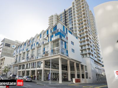10 / 996 Hay Street, Perth