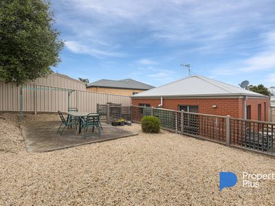 4B Alfreda Place, Golden Square