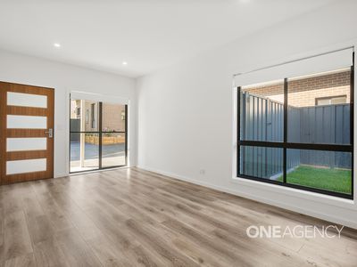 2 / 106 Terry Street, Albion Park