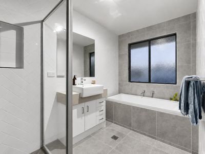 113 Kingfisher Drive, Upper Kedron