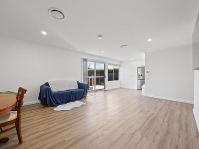 3 / 256 Peel Street West, Summerhill