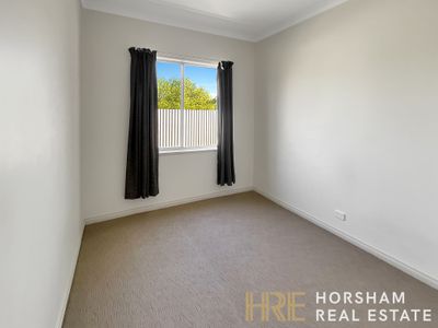 2 / 7 Gardenia Street, Horsham