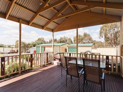 2 Holmes Road, Huntly
