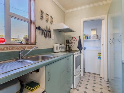 38 Mornington Road, Balaclava