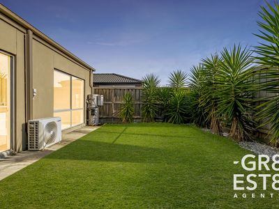 60 Walhallow Drive, Clyde North