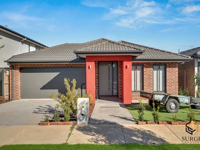 15 Wander Way, Fraser Rise