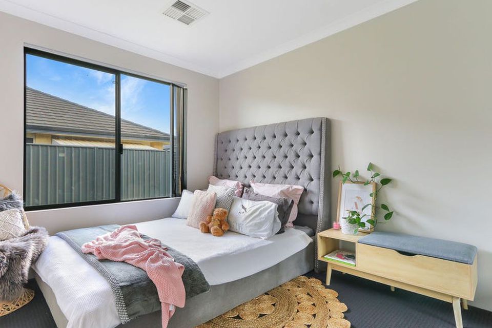 7 Coliban Approach , Baldivis