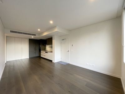 121 / 6 Cowper Street, Glebe