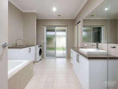 14 KRUEGER STREET, Baranduda