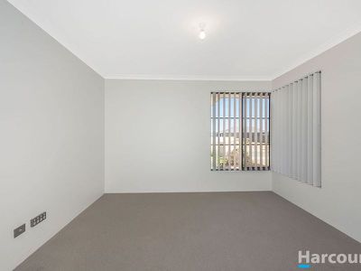 6 Lustre Road, Eglinton