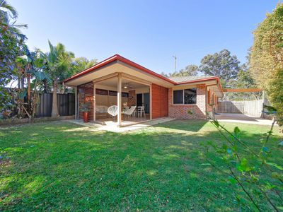 2222 Wynnum Road, Wynnum