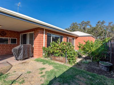 21 Sarsaparilla Ramble, Byford