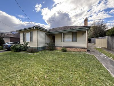 161 Somers Avenue, Macleod