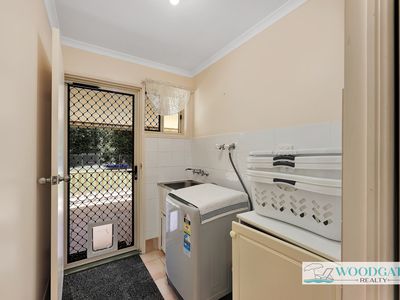 27 Coral Sea Dr, Woodgate