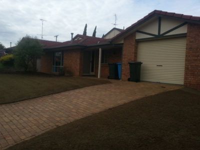 2 / 8 Boomerang Avenue, Mount Gambier