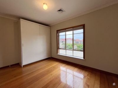1/6 Waratah Avenue, Tullamarine