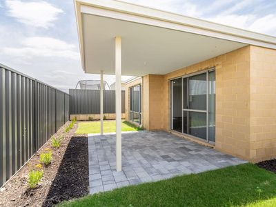 104 McDonald Rd, Baldivis