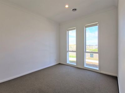 2 Broberg Street, Wyndham Vale