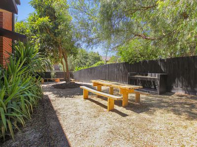 1 / 277 Nicholson Street, Seddon