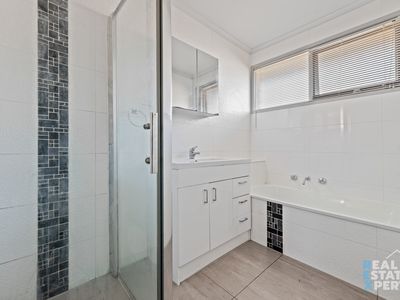 53 Springfield Crescent, Hampton Park