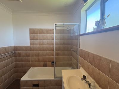 11 Gemini Avenue, Elermore Vale