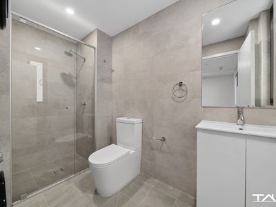 1-28 / 10 Belinda Place, Mays Hill