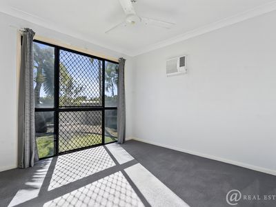 6 Frangipani Drive, Lammermoor