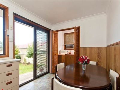 4 Fisher Street, Oak Flats