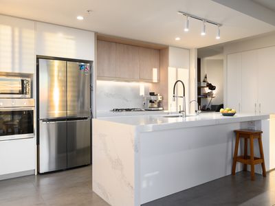 4053 / 21 Ross Street, Benowa