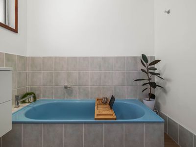 27-31 Hillcrest Road, Sheldon