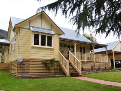 29 Kiewa Valley Highway, Tawonga