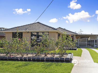 37 Edgecombe Avenue, Moorebank
