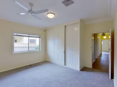 18 Laughton Street, Dubbo