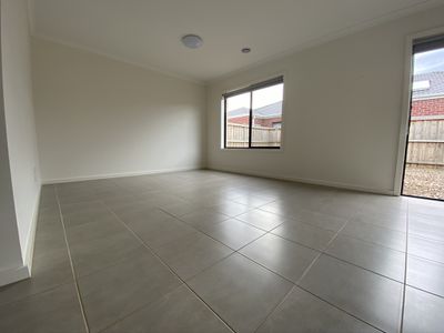 65 Stanmore Crescent, Wyndham Vale