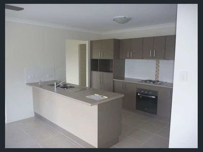 20 SANDPIPER CIRCUIT, Leichhardt