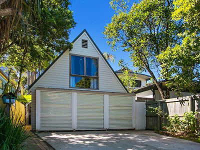 3 Beach Avenue, South Golden Beach