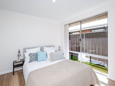 9B Towton Street, Redcliffe