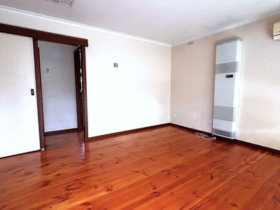 2 / 26 Golf Links Avenue, Oakleigh